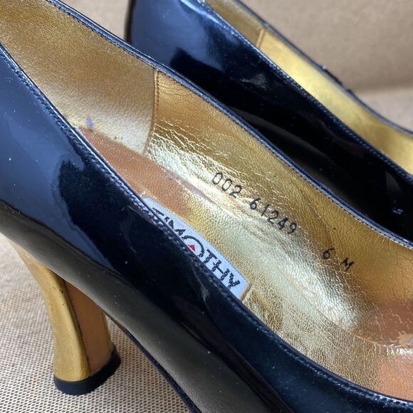Vintage Timothy Hitsman Patent Leather Gold Heels - Picture 10 of 10